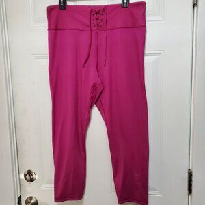 Victoria’s Secret On Point Flow  Lace Up Leggings in Pink size XL